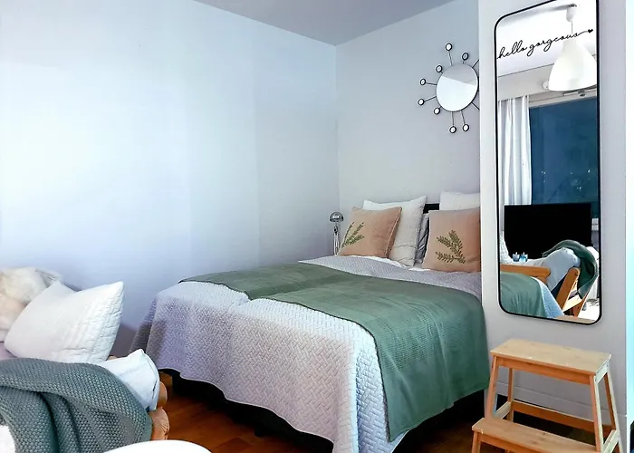 Nature-inspired Cozy Retreat W Balcony Near Train